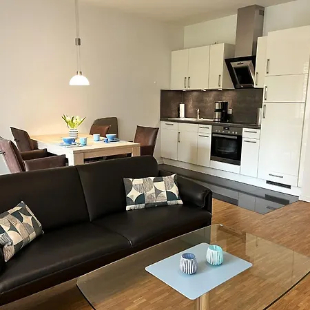Lenia 1 Apartman *